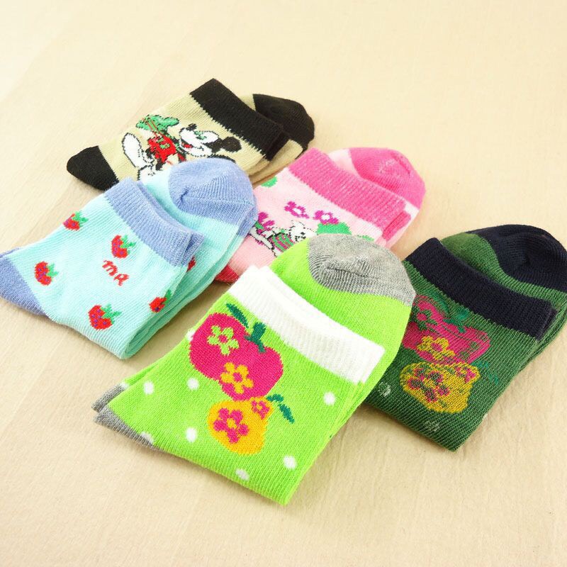 Set 2 đôi tất siêu đáng yêu dành cho bé 1-5 tuổi