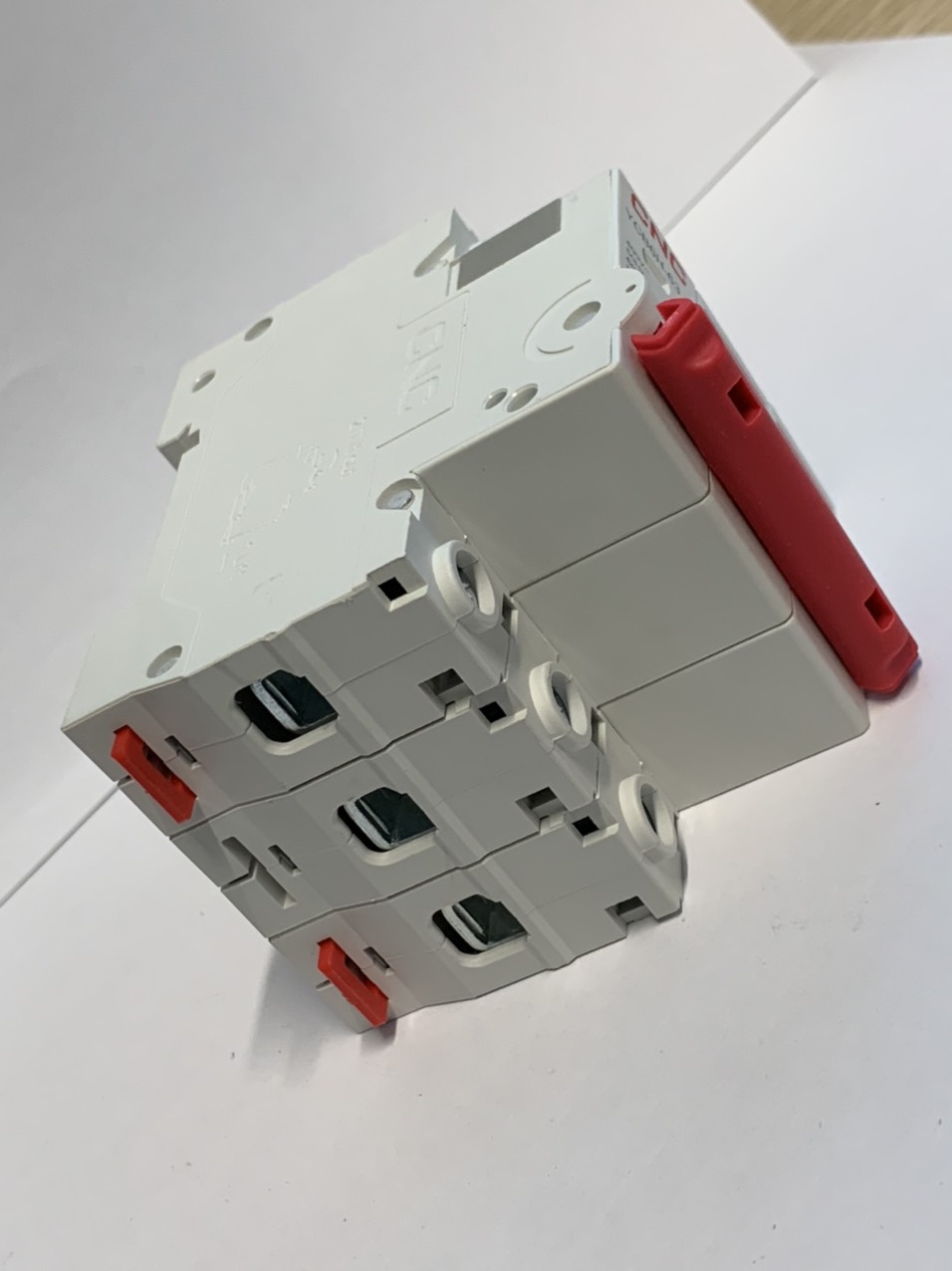 Aptomat 1pha/2pha/3pha 6A-63A YCB6H-63 hãng CNC Electric