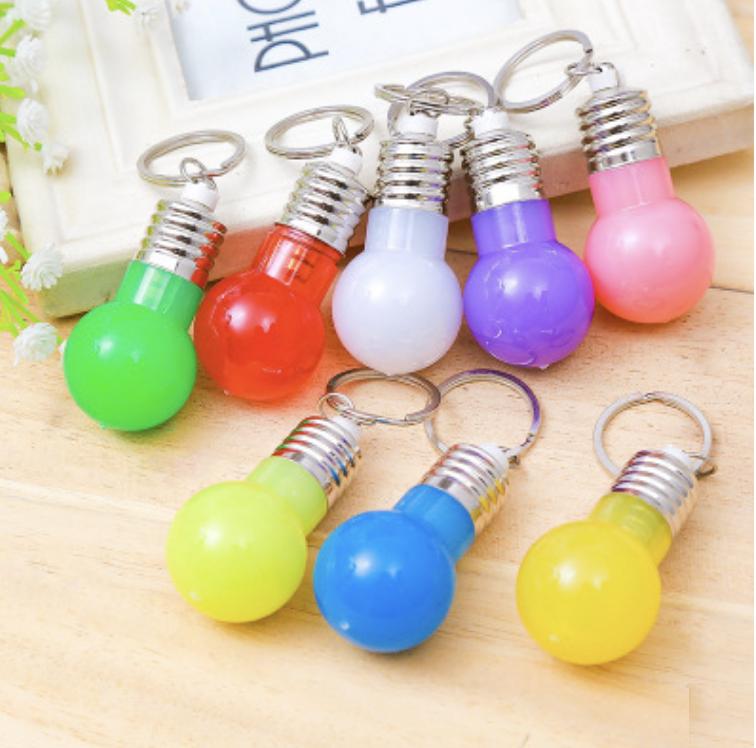 [HCM]Bóng đèn Led móc khóa 7 màu