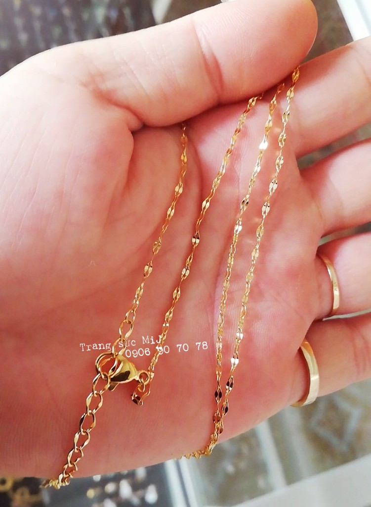 Dây chuyền titan xoắn mảnh (không mặt)