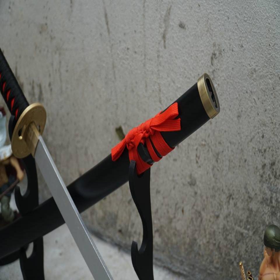 Kiếm gỗ katana đen đỏ lưỡi bạc