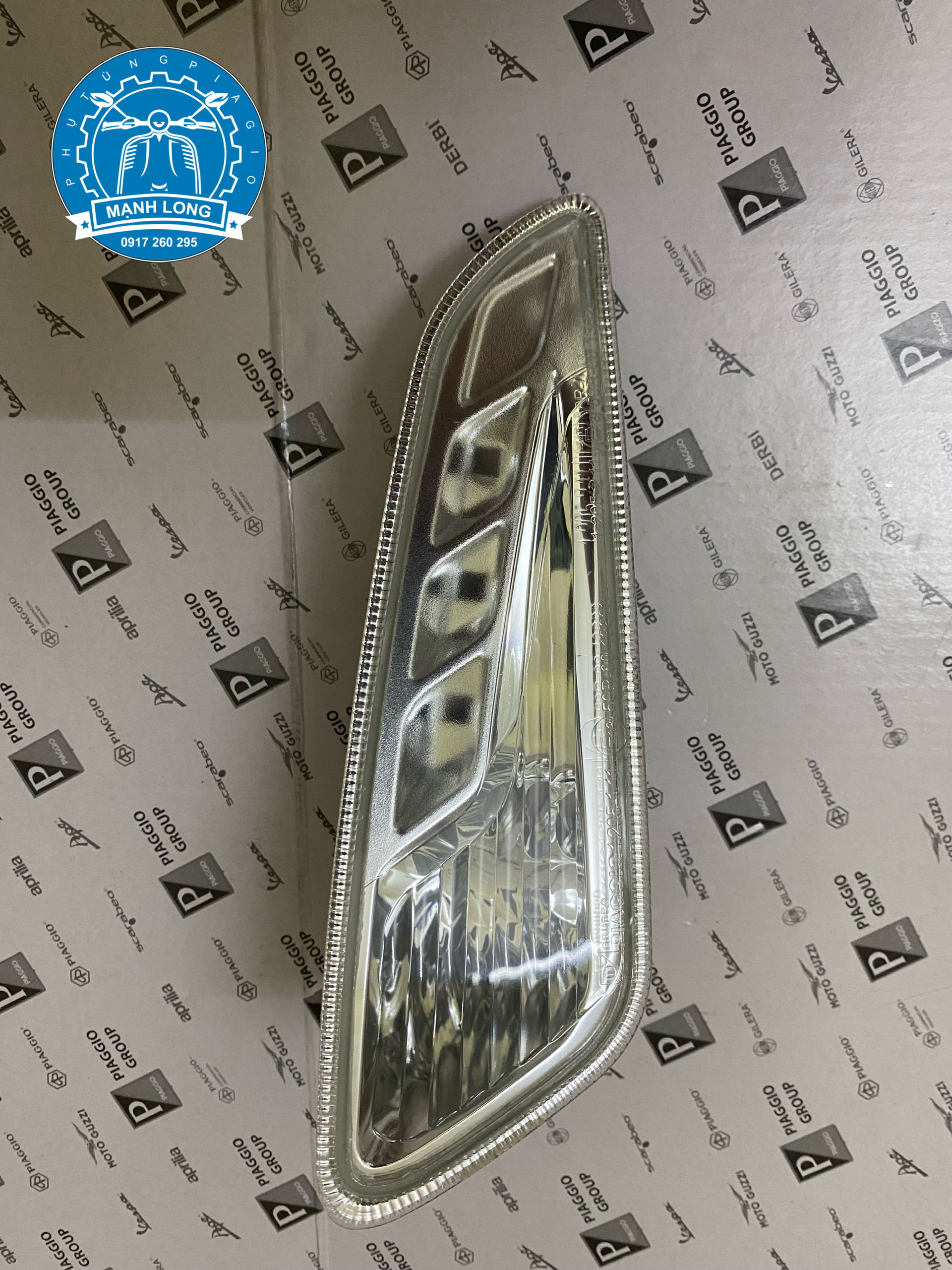 Xi nhan trước VESPA sprint , primavera ( không bóng đèn )