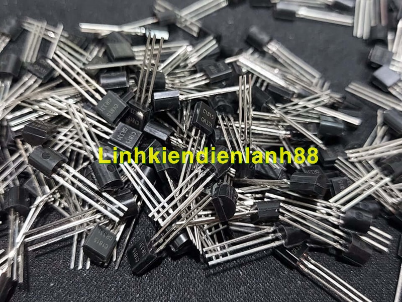 Transistor c1815 0.15a 50v to-92 pnp mới !