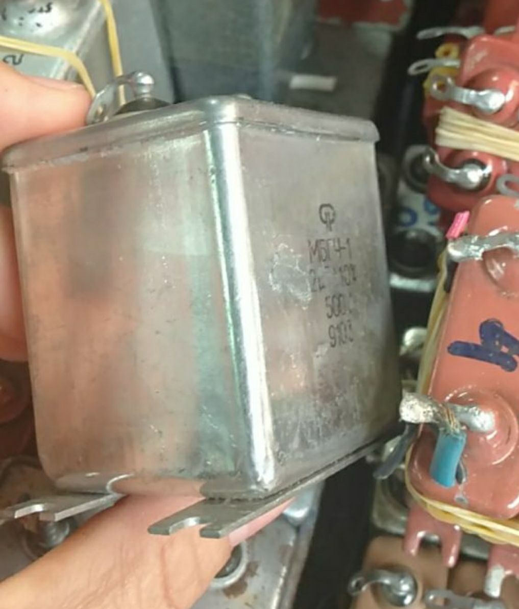 Tụ nga 2uf-500v