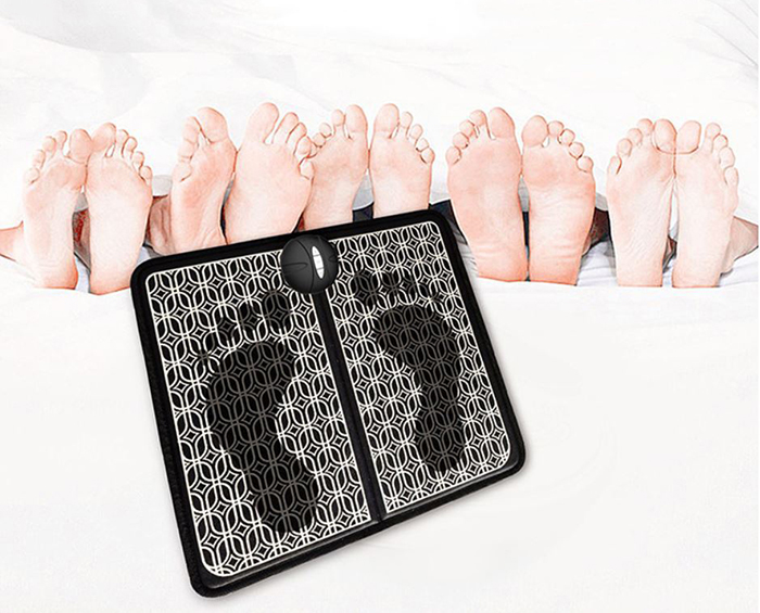 THẢM MASSAGE CHÂN EMS 34CM ( PIN SẠC )