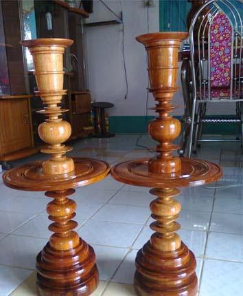 Cặp Chân Đèn Thờ Gỗ Hương Cao 40Cm