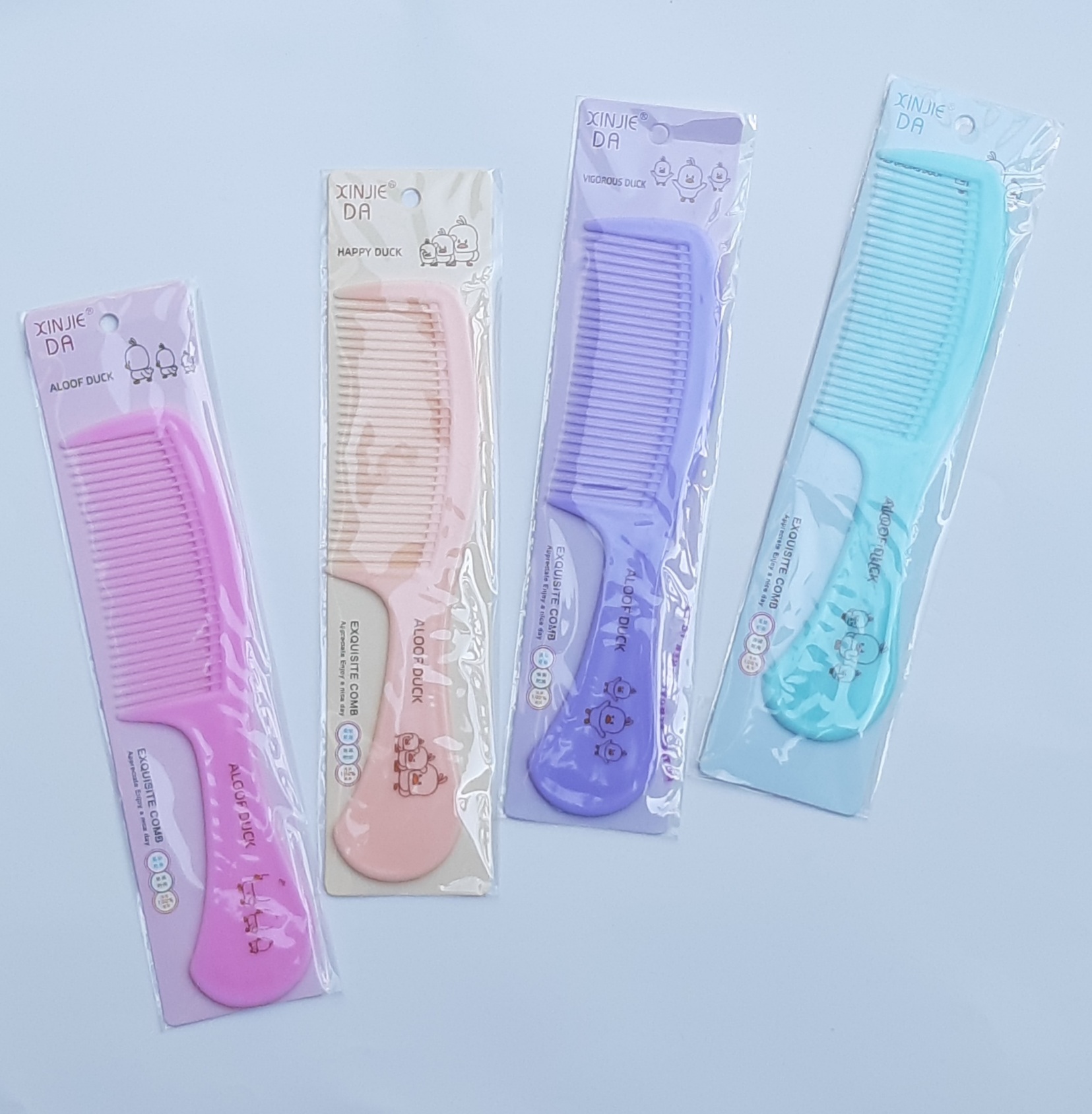 [1 cây] lược chải tóc Thời trang ( nhiều màu) 3691