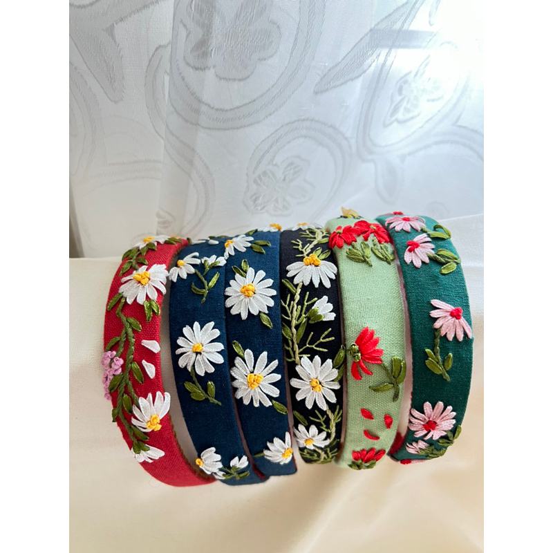 Cài tóc(bờm tóc)thêu tay Handmade by Chang
