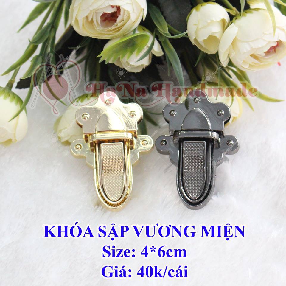Khóa Sập Vương Miện