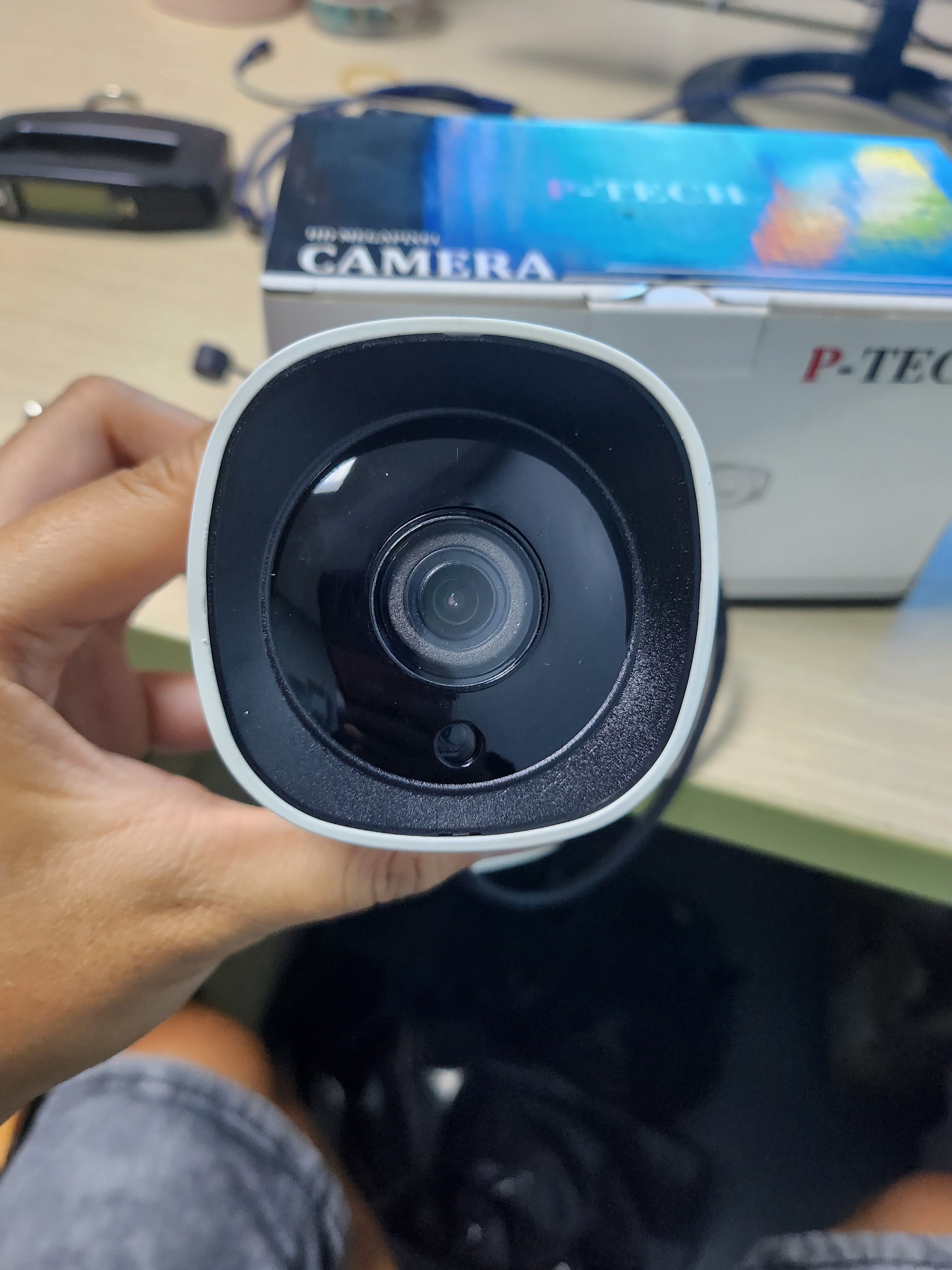 CAMERA CVI/AHD PTECH 4.0MP PT-F4008S4