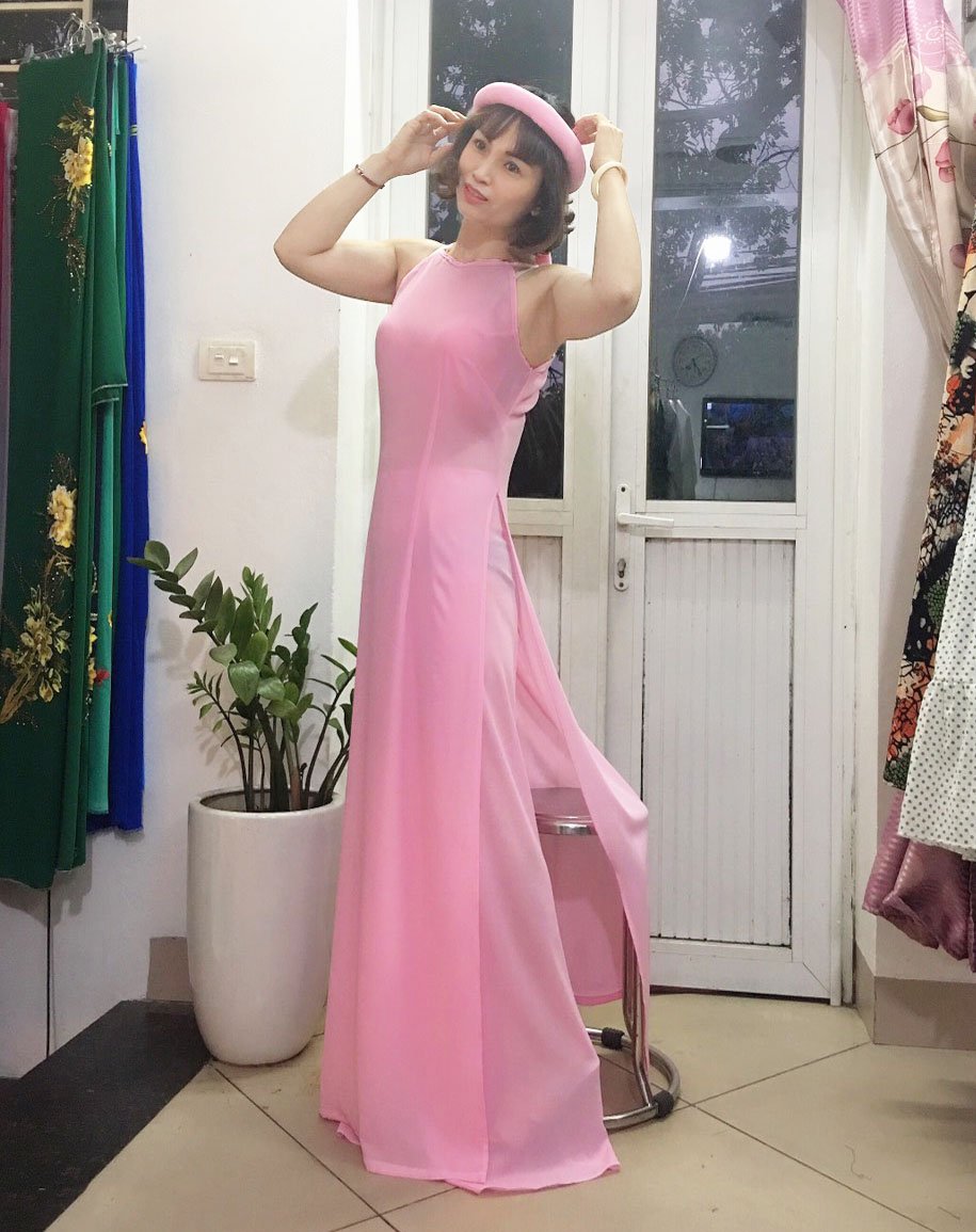MẤN ĐỘI ĐẦU TRUYỀN THỐNG, MẤN ÁO DÀI