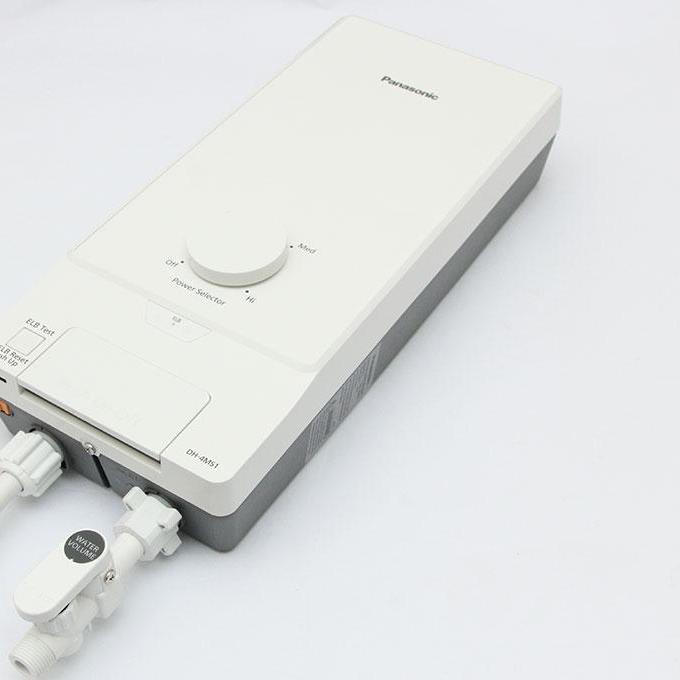 [HCM] Máy nước nóng Panasonic DH-4MS1VW 4.5kW (KHÔNG BƠM TRỢ LỰC)