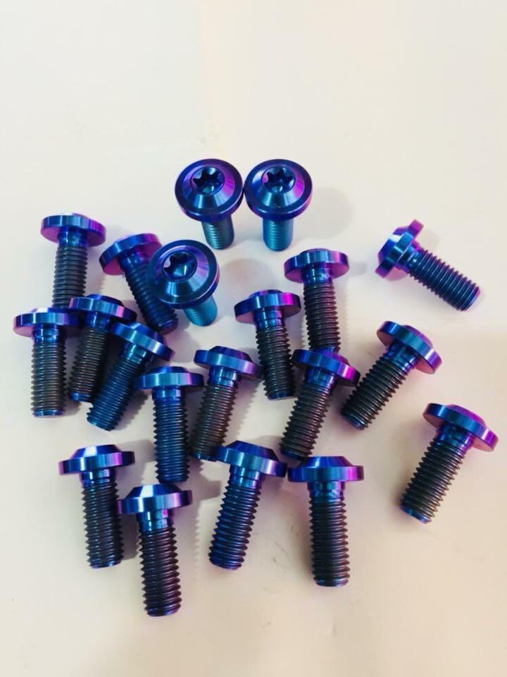 Ốc đĩa trước titanium g5 bộ 4 con
