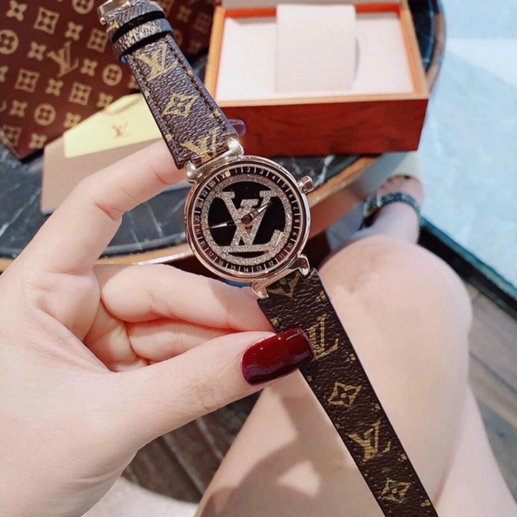 Đồng Hồ Louis Vuitton Nữ Dây Da Đỏ 6 Kim 34mm – Shop Đồng Hồ Cao Cấp