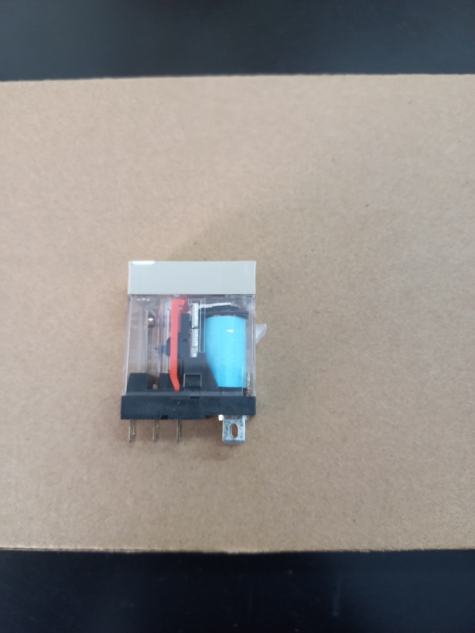 Rờ le Omron G2R-1-S DC24