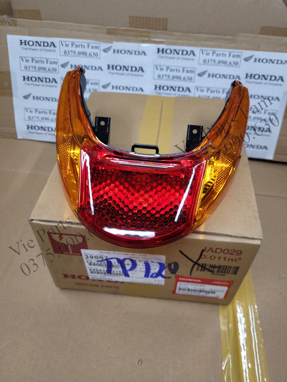 Đèn hậu Click 110, hàng din Honda mới 100%