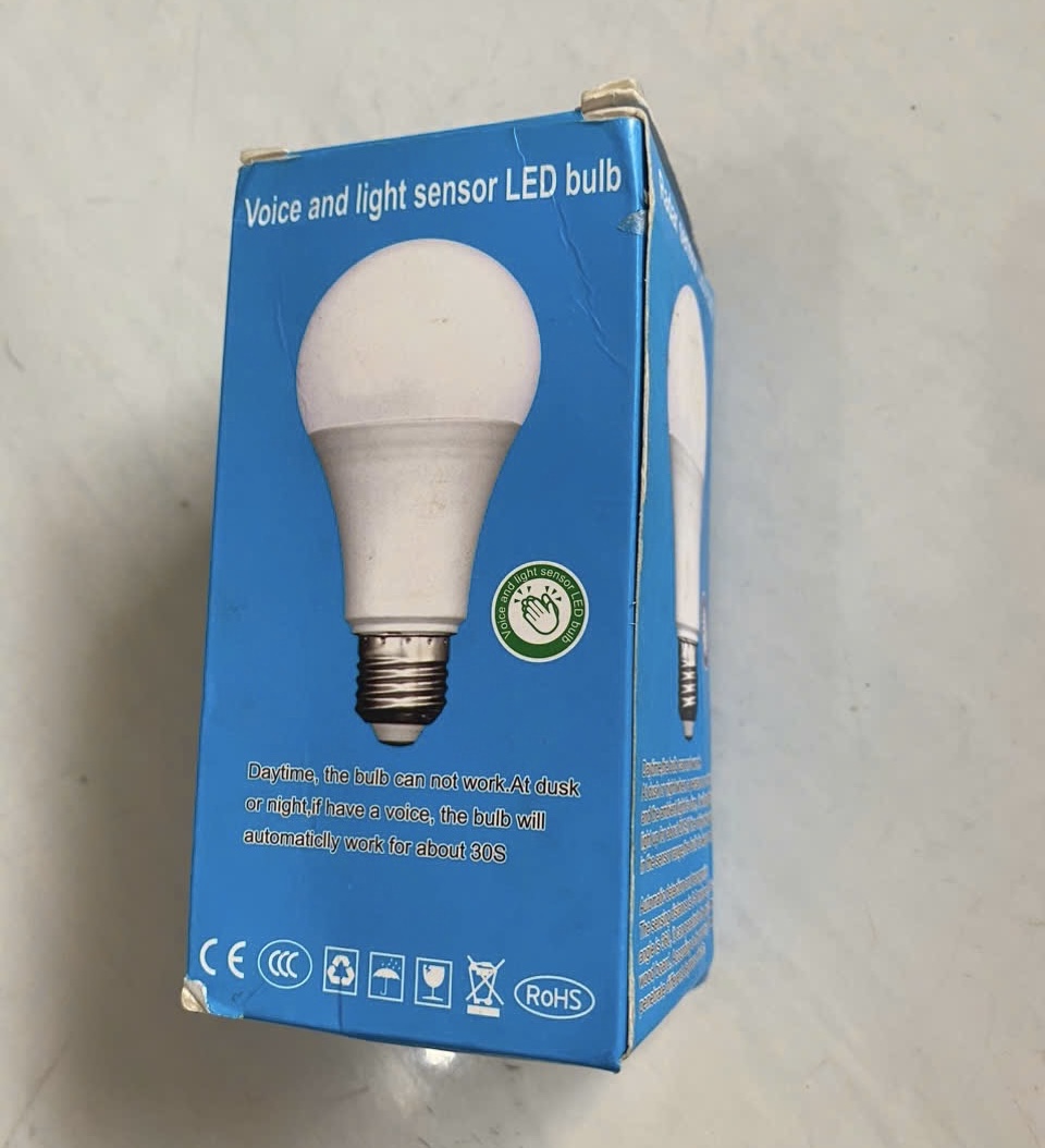 Bóng Đèn Led Cảm Ứng Âm Thanh 9W