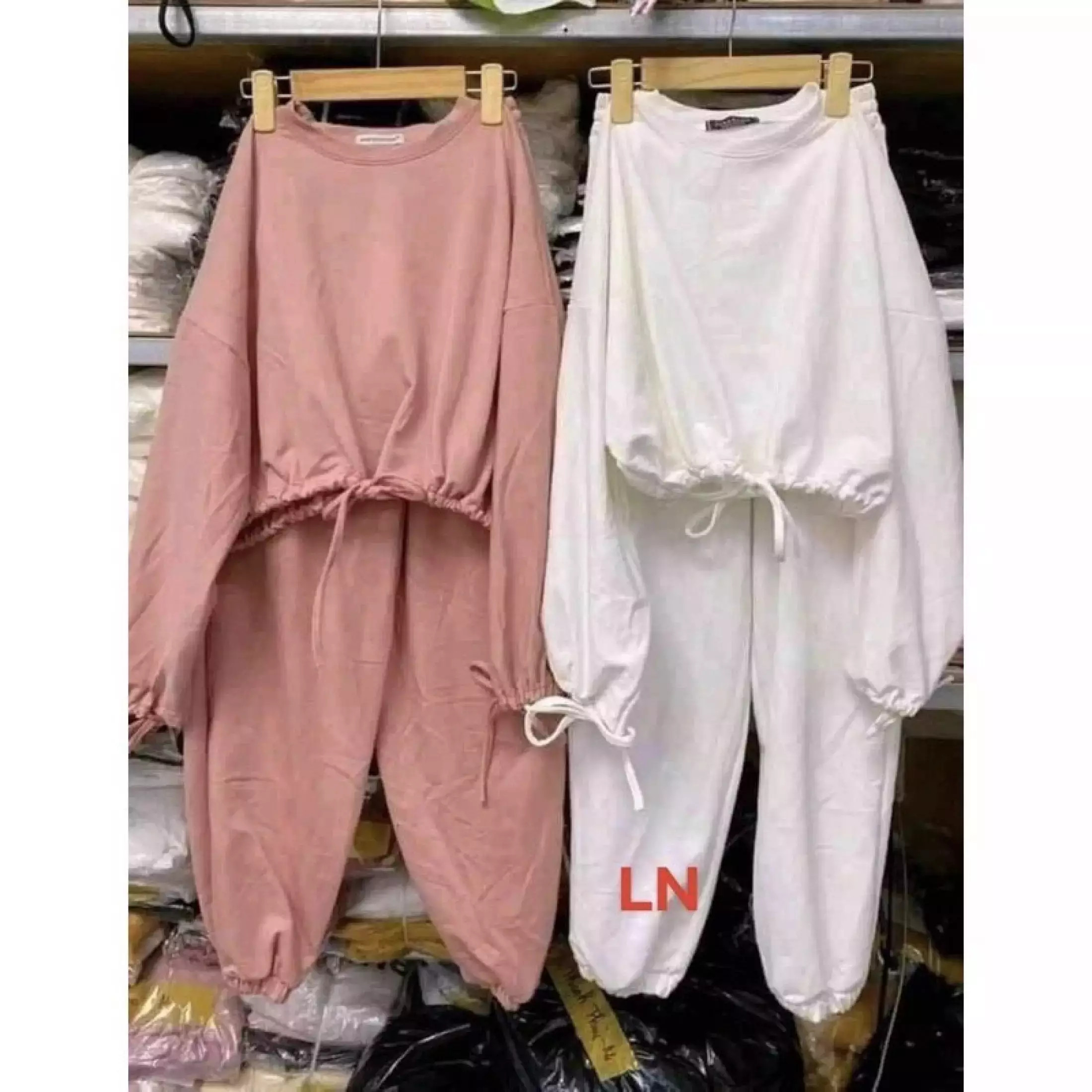 SÉT BỘ CROP TOP RÚT EO CÁ TÍNH CHO CÁC NÀNG