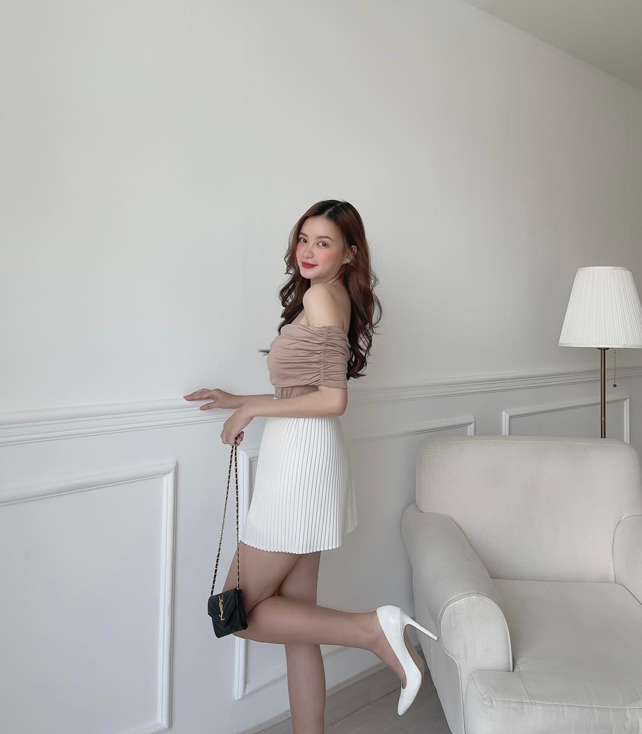 [Ảnh thật] Áo thun trễ vai nhún cực xinh