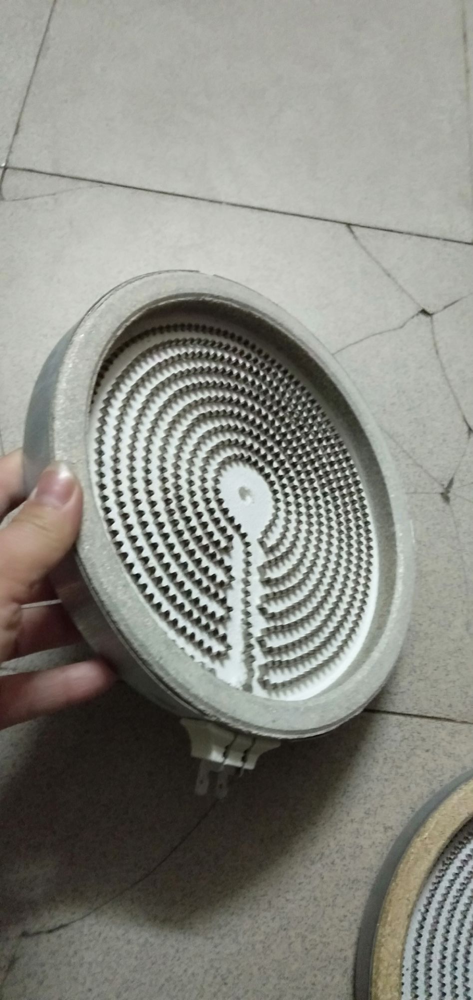 mâm bếp hồng ngoại 2 chân