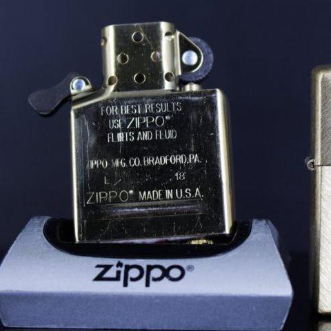 Zippo 29830 - Zippo Regular Herringbone Sweep Brass