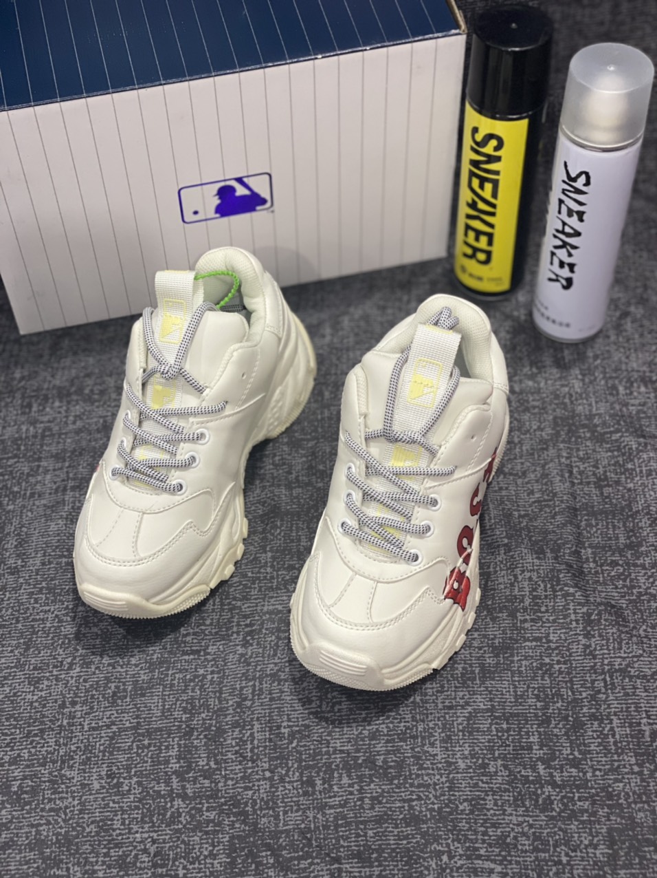 [FreeShip] [Rẻ vô địch] [Có sẵn] [Giá hủy diệt] [Ảnh thật] Giày sneaker nữ MLB