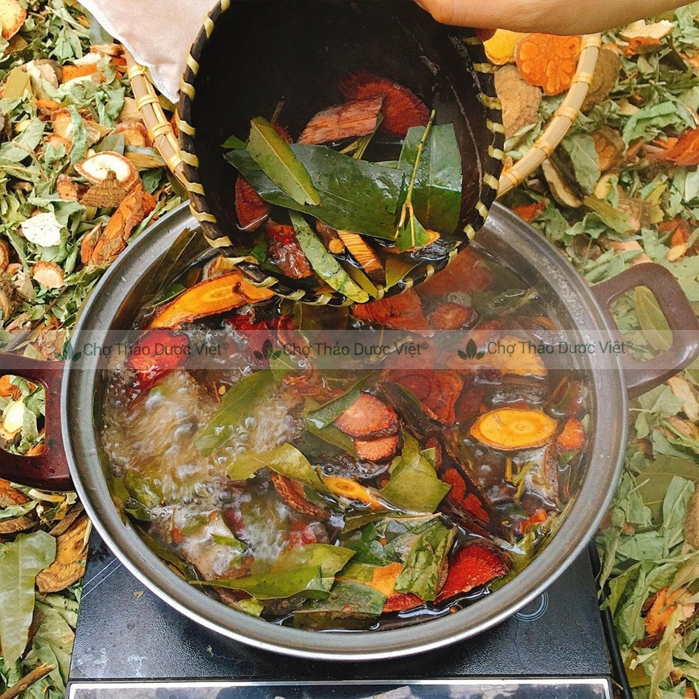 Lá tắm Dao Đỏ ( Lá xông tắm sau sinh phục hồi cơ thể)- Chợ Thảo Dược Việt