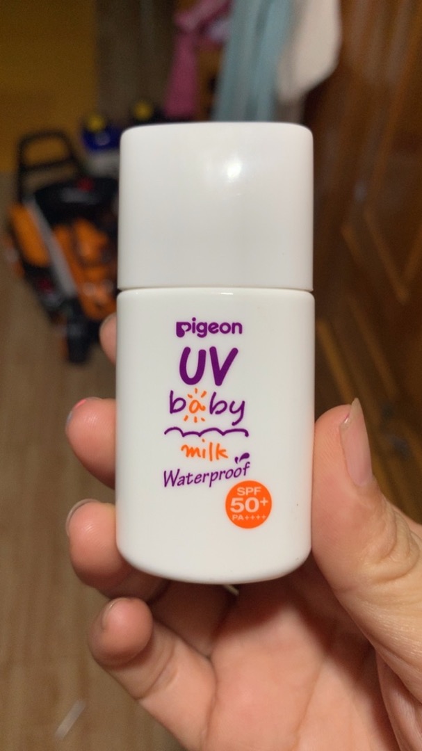 Kem chống nắng Pigeon SPF50 waterproof (HÀNG AIR)