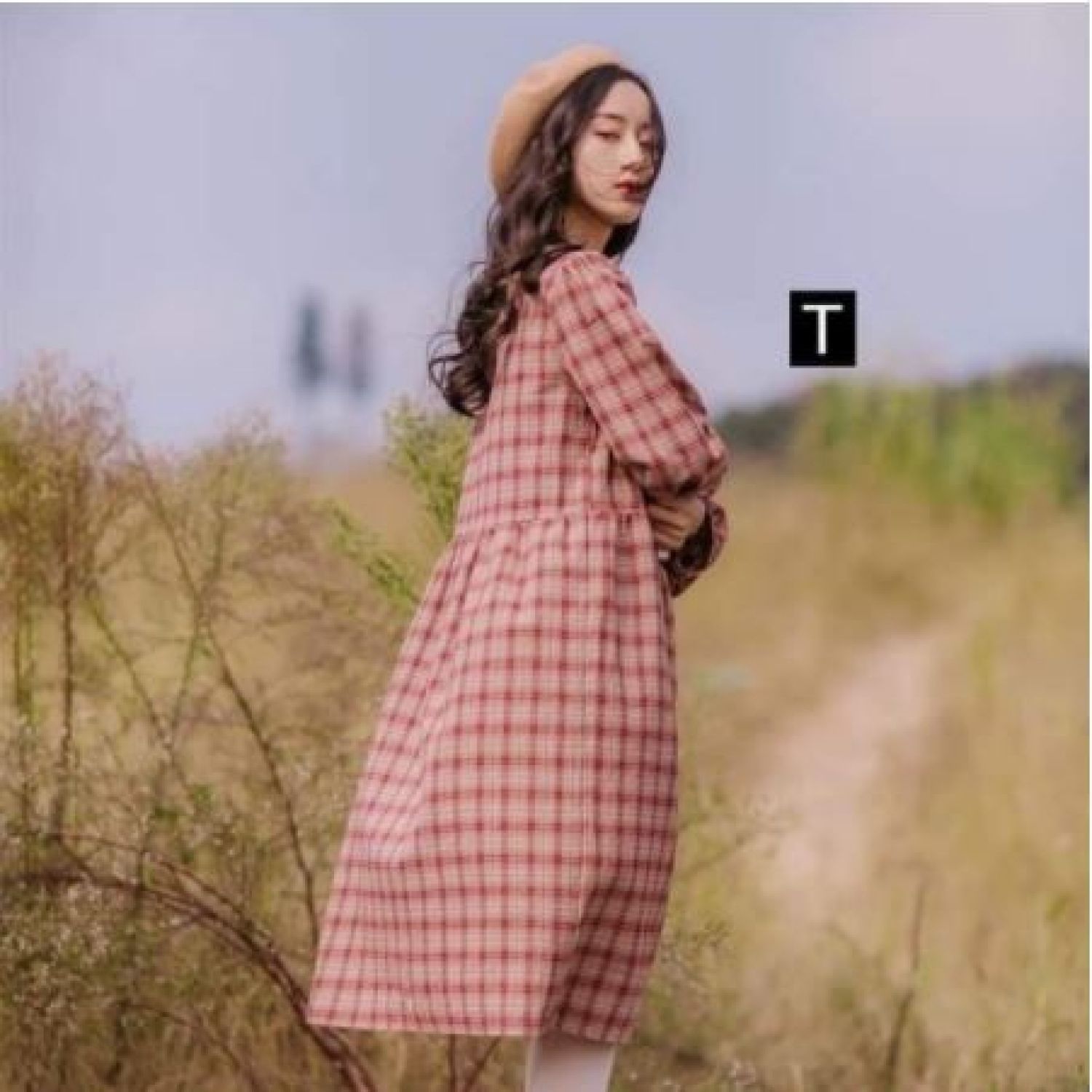 Đầm sơ mi cổ đứng caro