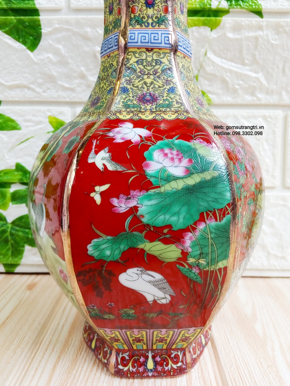 Bình lục giác họa tiết Tứ Quý