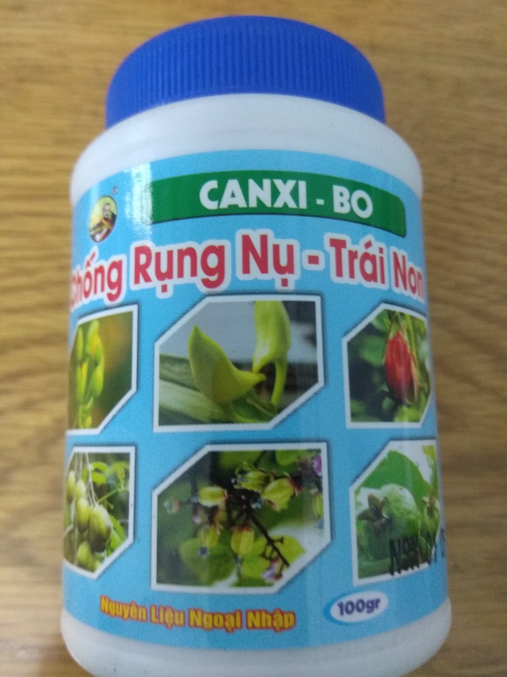 [HCM]Phân bón vi lượng Canxi + Bo - Bomax chai 100 gram