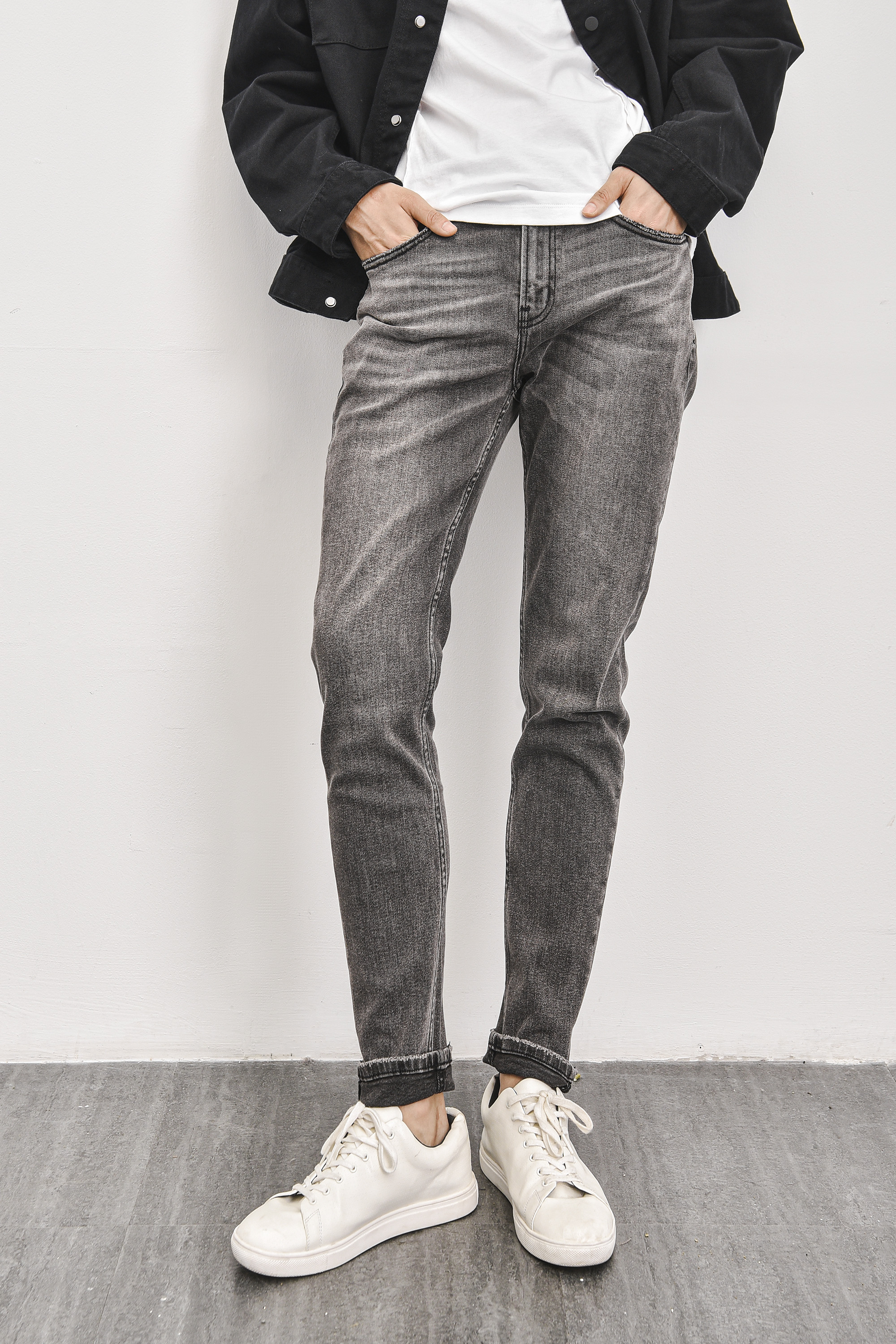 Quần jean nam trơn form slim - routine 10s21dpa006cr1