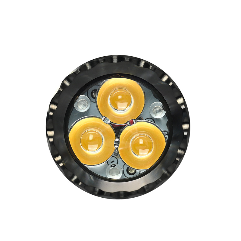 Đèn pin ACEBEAM E70 Mini độ sáng 2000 lumen chiếu xa 153m (CRI90)
