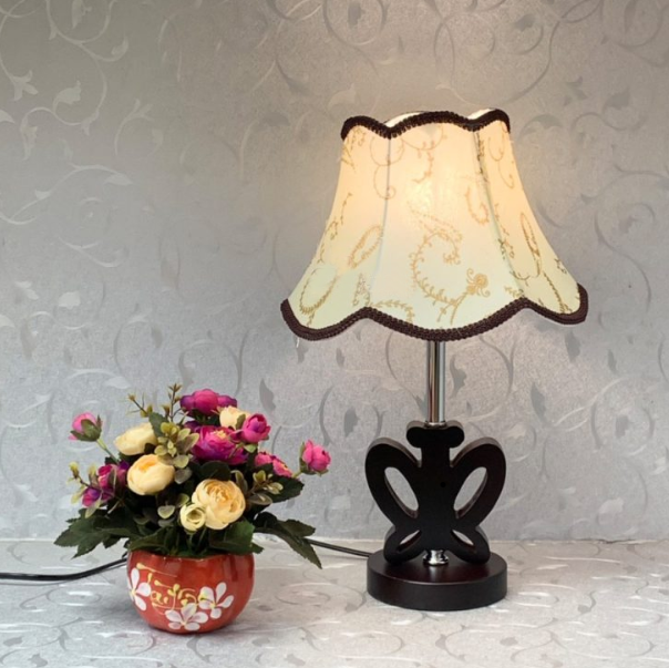 Đèn ngủ để bàn MB8052