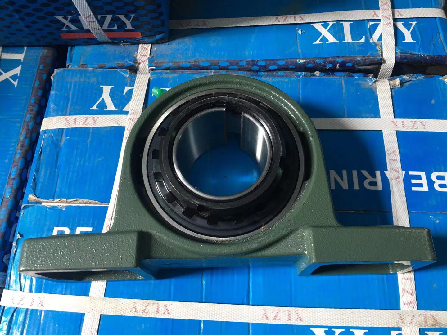 Bộ gối đỡ vòng bi ukp210