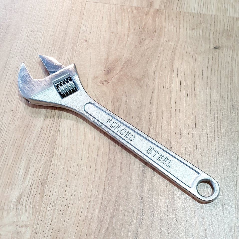 Mỏ lết thép trắng kích cỡ 8-15 inch