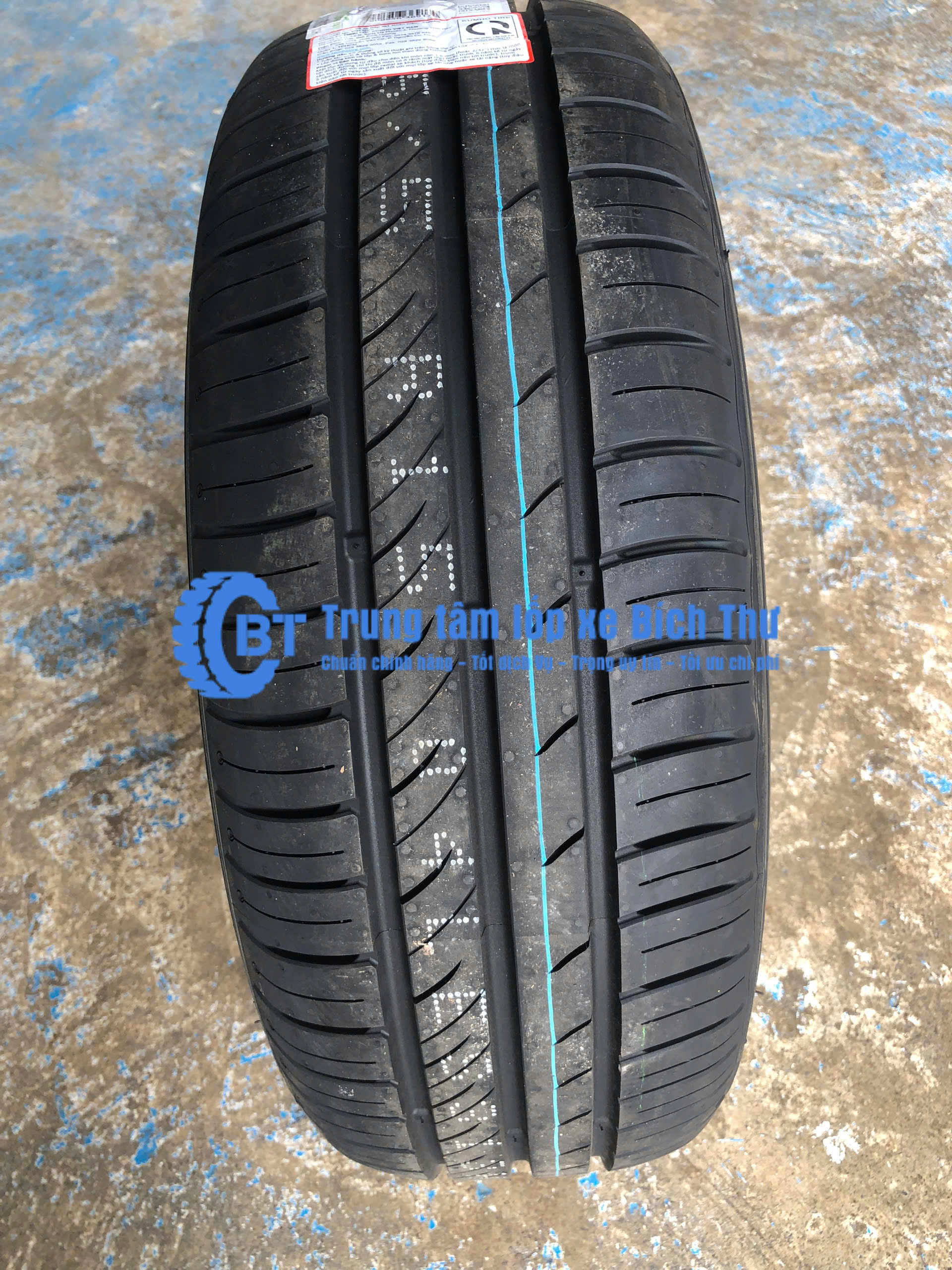 Lốp Kumho 185/55R15 ES31