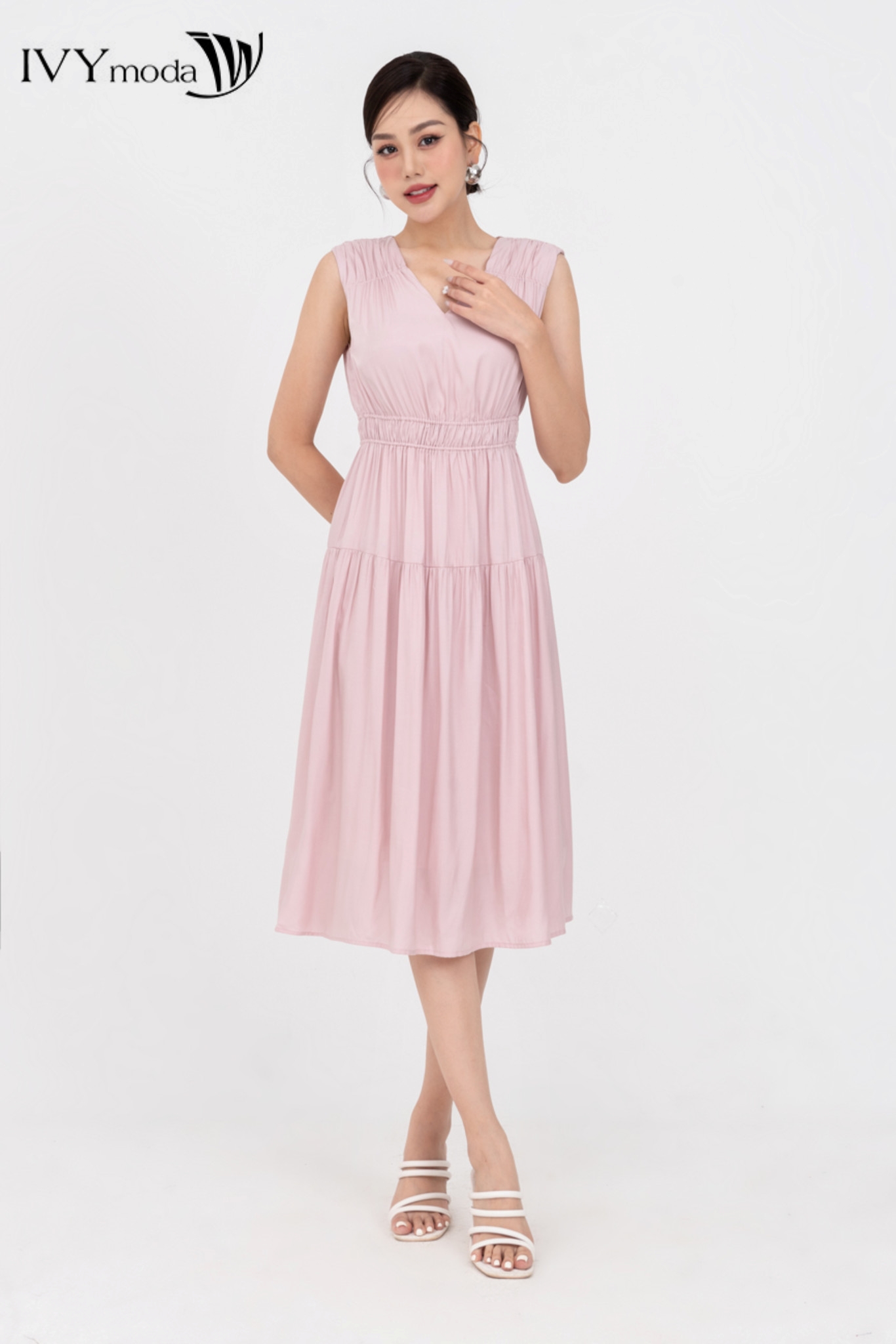 Đầm lụa xòe dạo phố IVY moda MS 41M8394