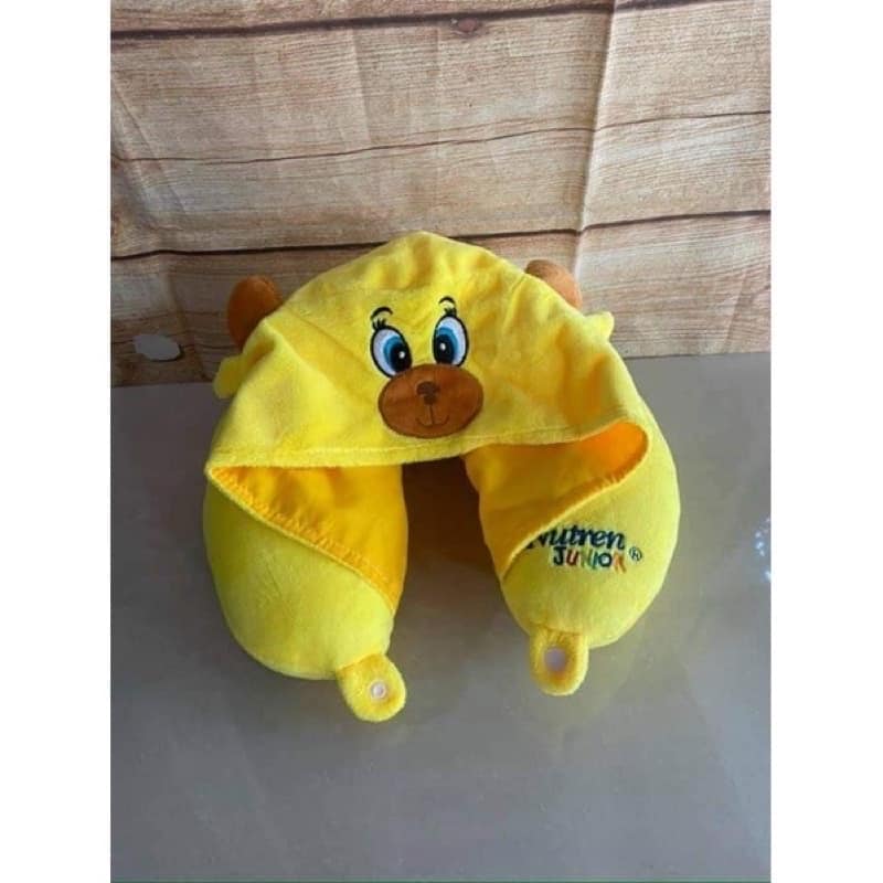 Gối kê cổ kèm nón quà Nutren