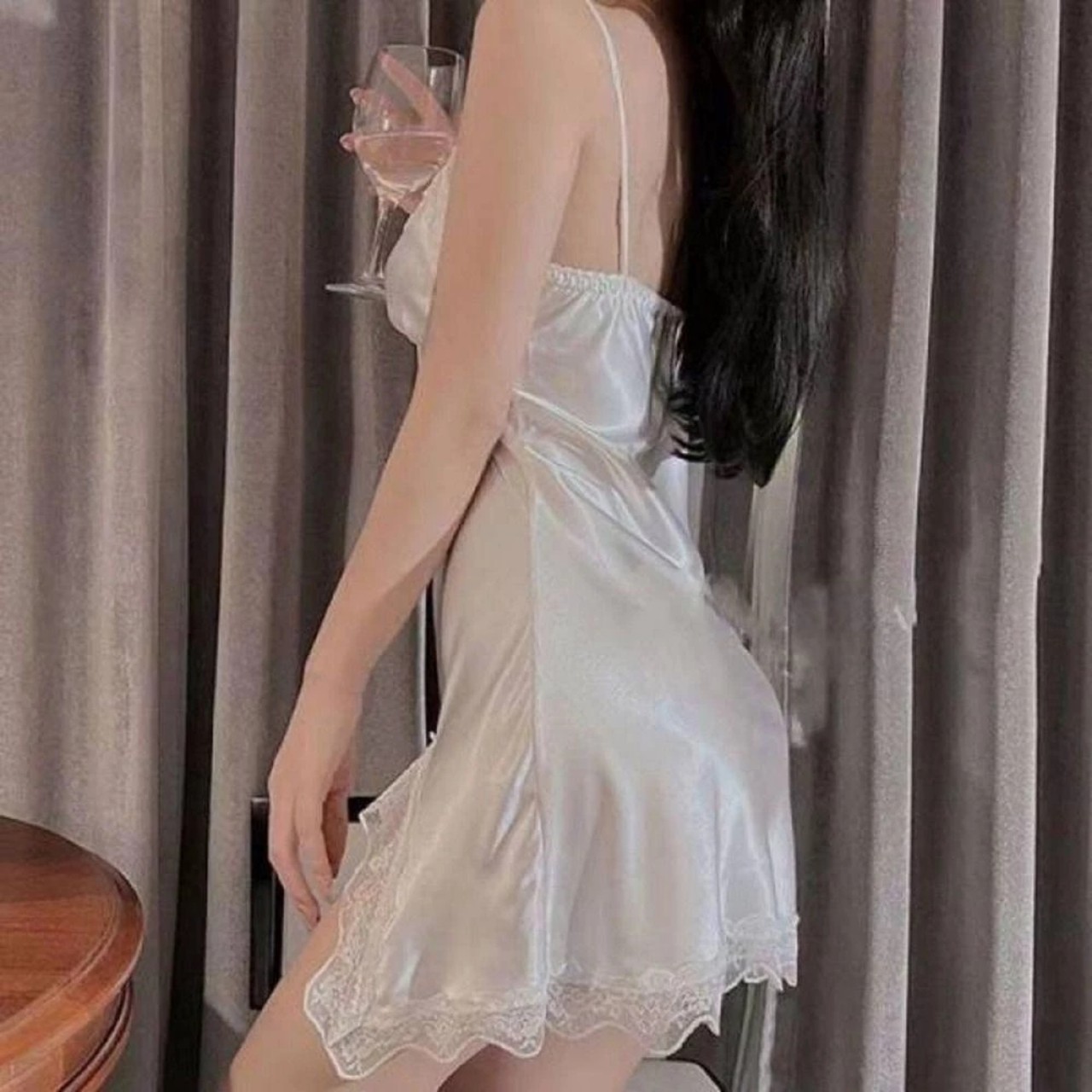 Đầm ngủ mặc nhà phi lụa cao cấp hai dây sexy gợi cảm