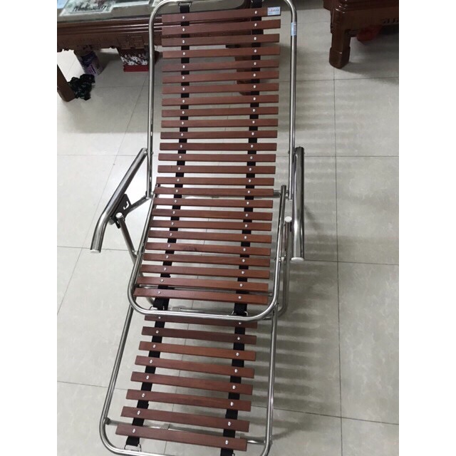 Ghế xích đu Xuân Hoà - vân gỗ inox cao cấp