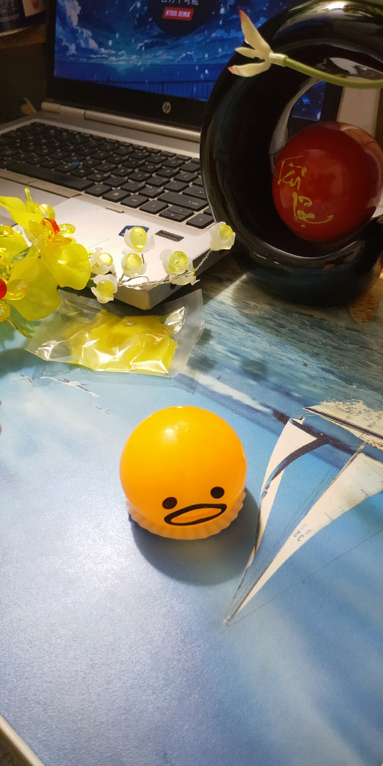 Đồ Chơi Hình Lòng Đỏ Trứng Giải stress