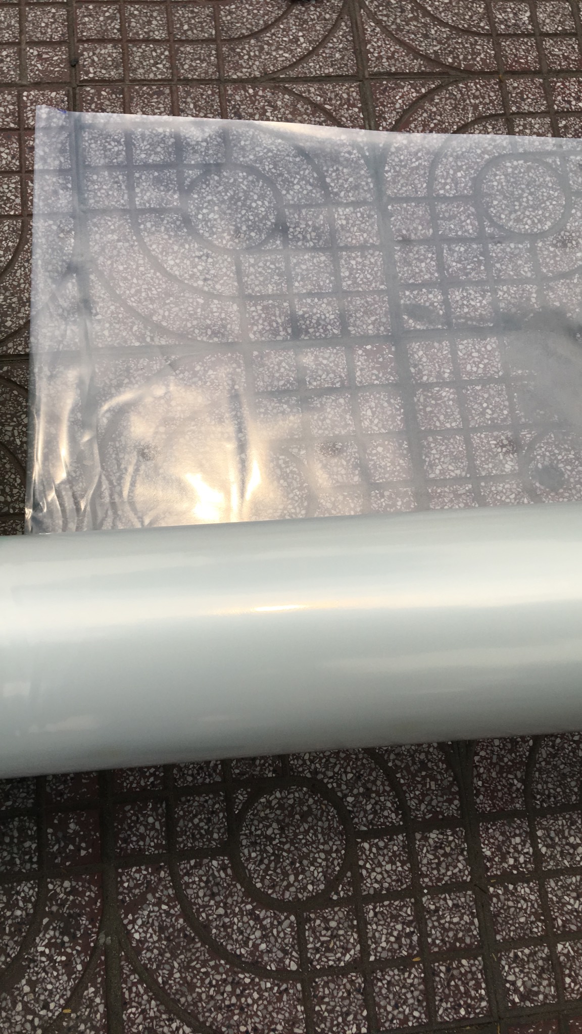 Màng phủ nhà kính khổ 2,2m hay 3.2m tính theo mét tới