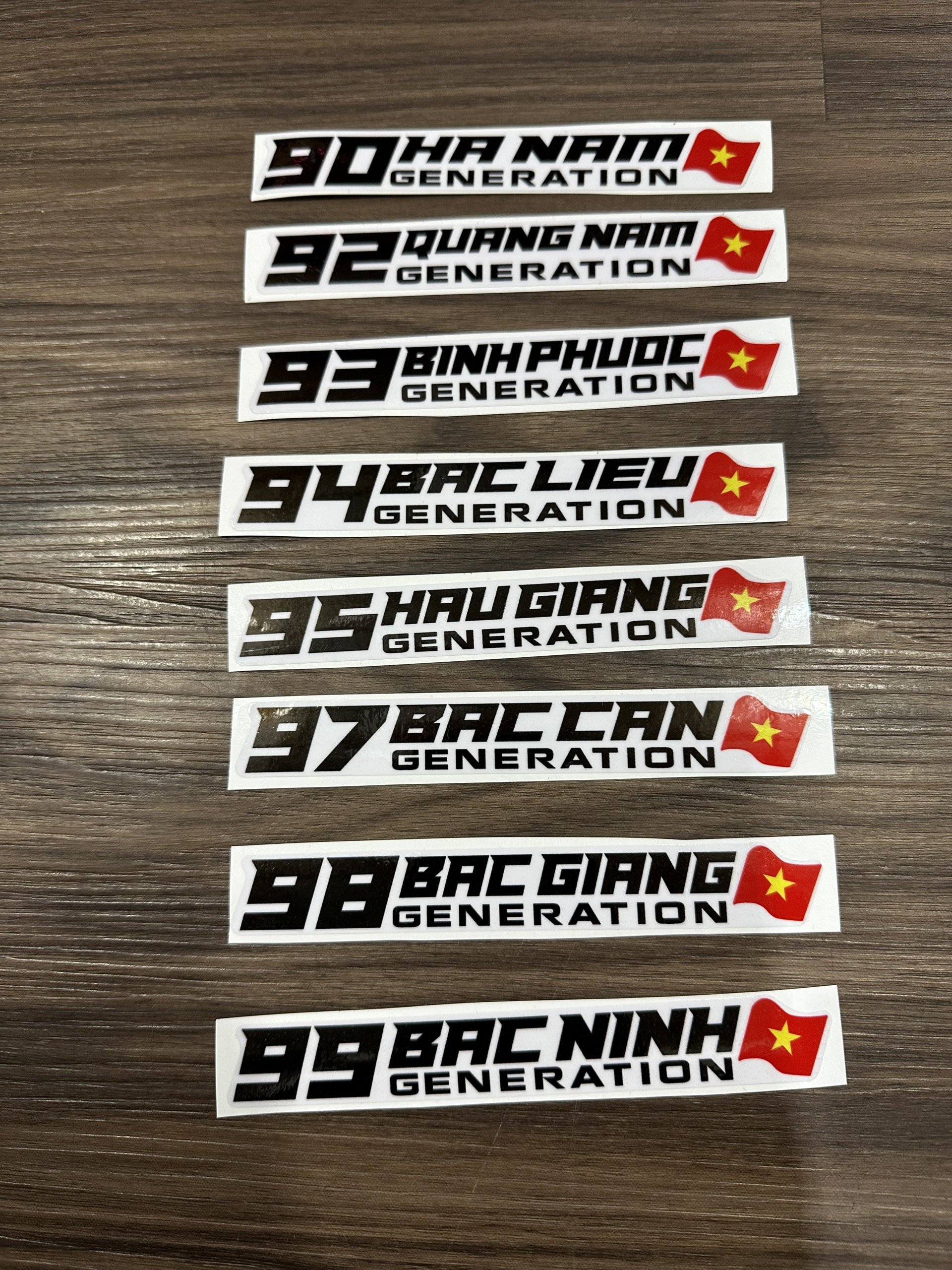 Tem 63 tỉnh thành dán xe máy