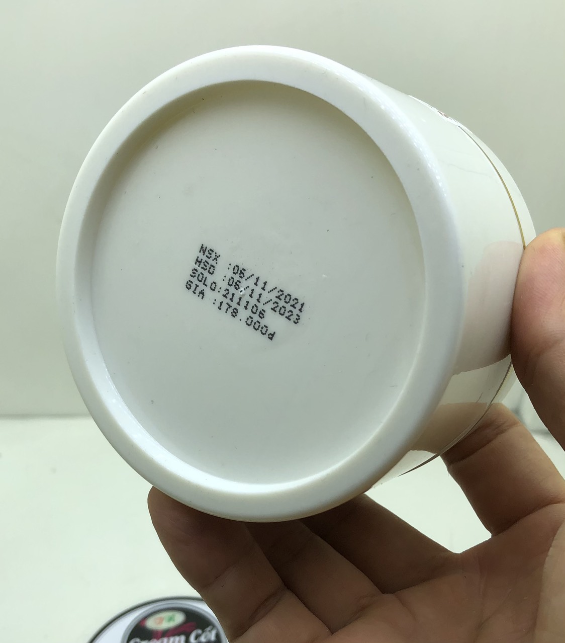 Kem Cốt Thái Siêu Trắng Body 150g