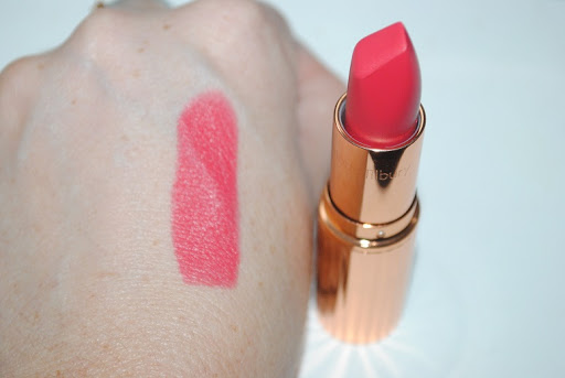 Son Charlotte Tilbury Matte Revolution – Lost Cherry