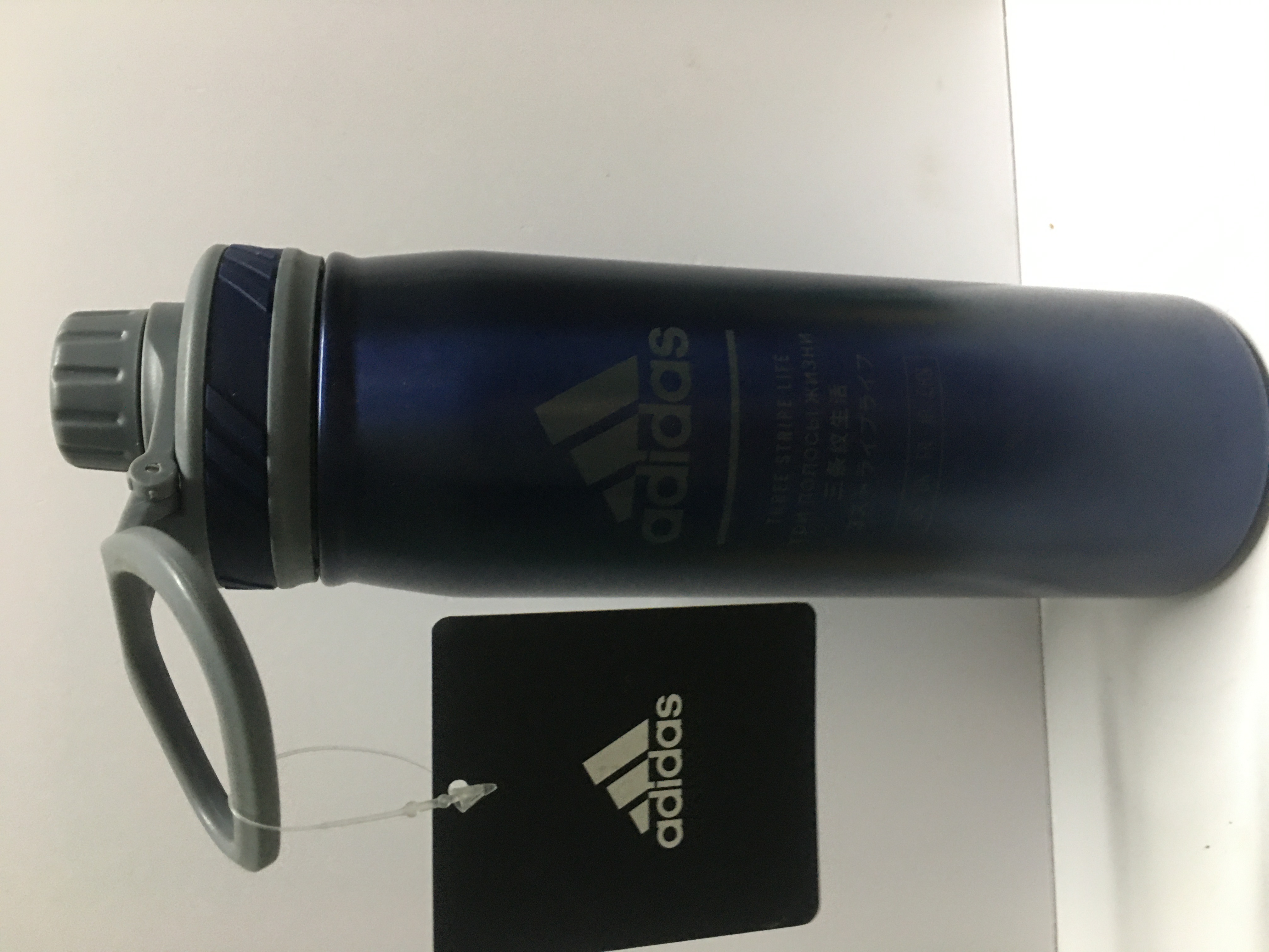 Bình Giữ Nhiệt Adidas 600ml-Hàng Mỹ