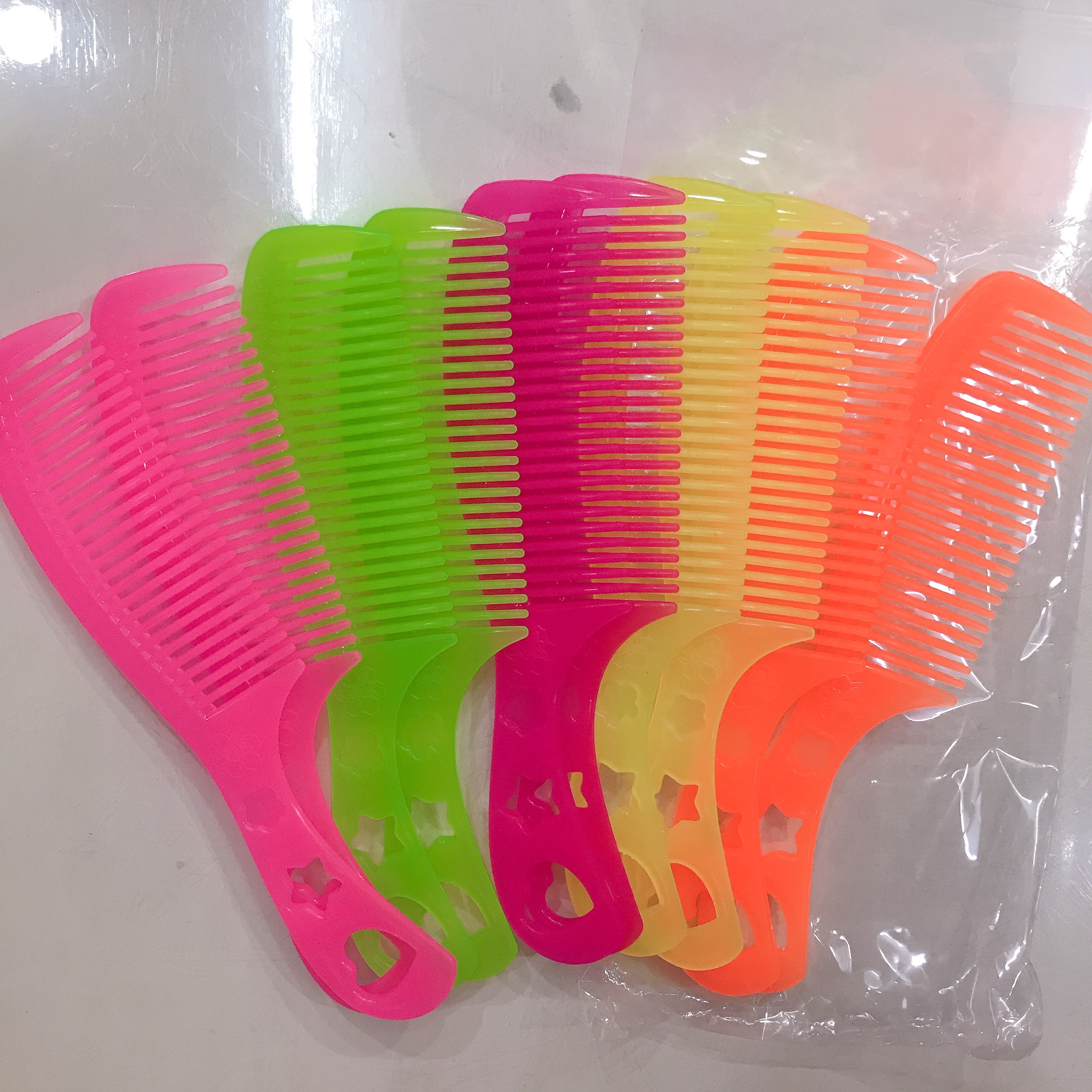 [HCM]Lược nhựa chải tóc (bó)