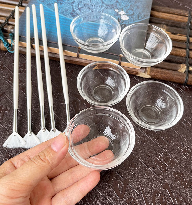 Bộ bát thủy tinh và chổi peel da