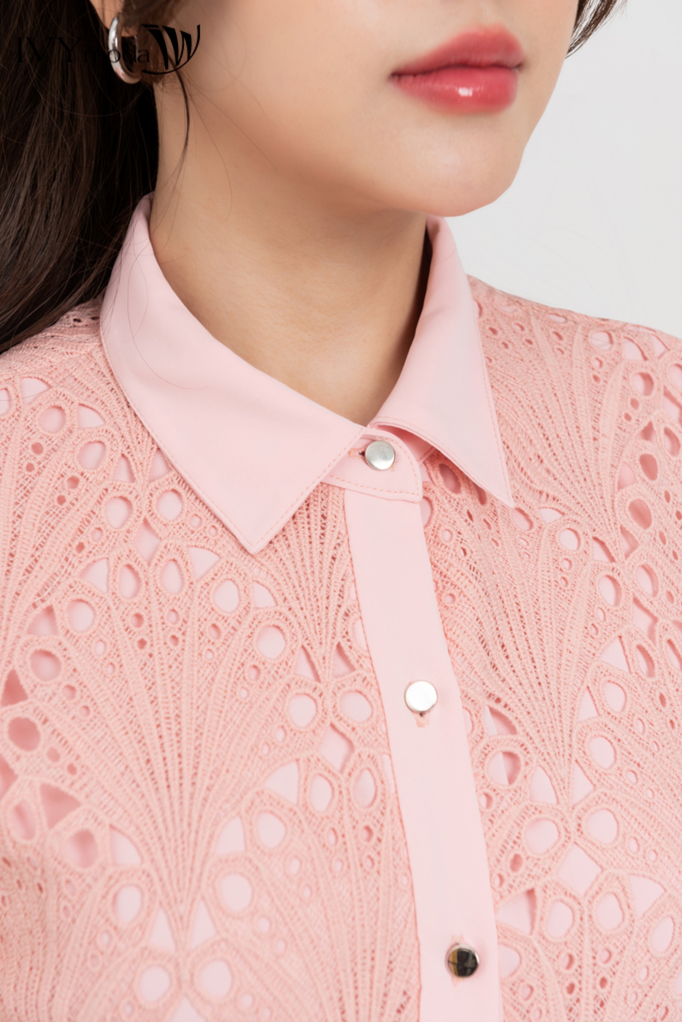 Đầm ren phối đai nơ IVY moda MS 48M8331